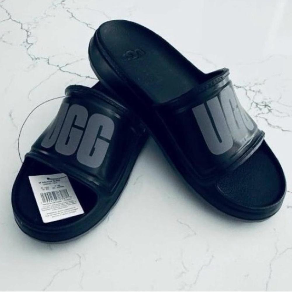 UGG Men’s Black Wilcox Slide with Oversized Logo
